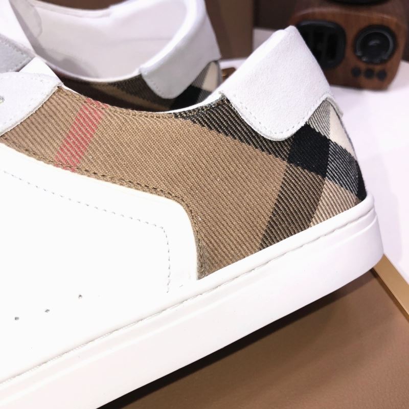 Burberry Low Shoes